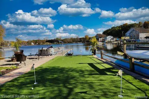 8819 Lagoon Drive, Brighton, MI 48116 - #3
