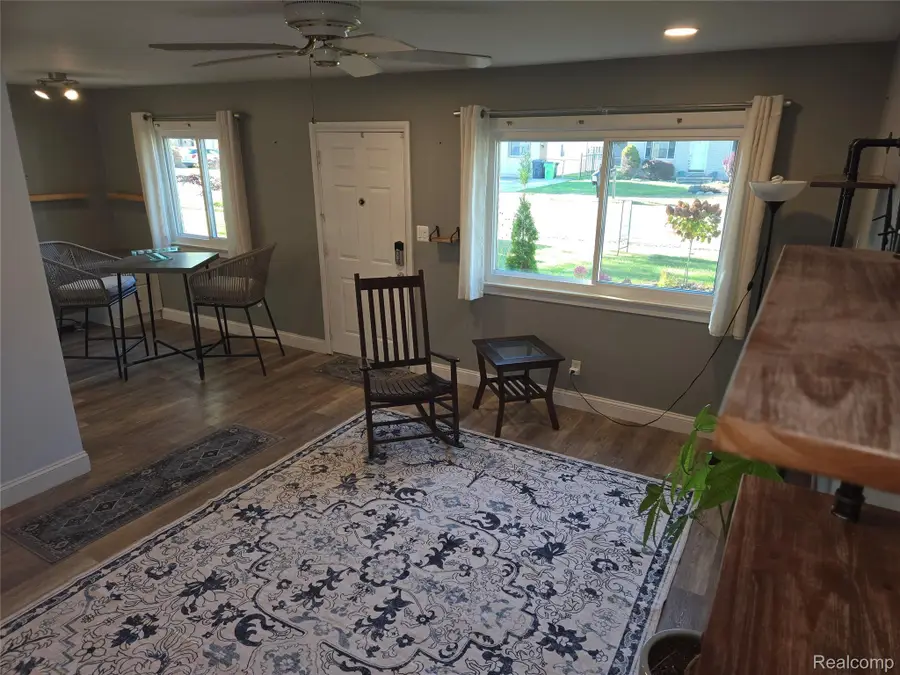 34360 Genereaux Street, Harrison Township, MI 48045 - Image #3