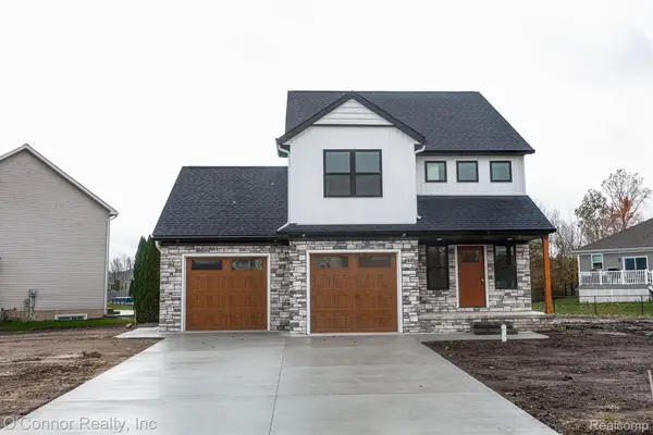 42 Liberty Avenue, Marysville, MI 48040