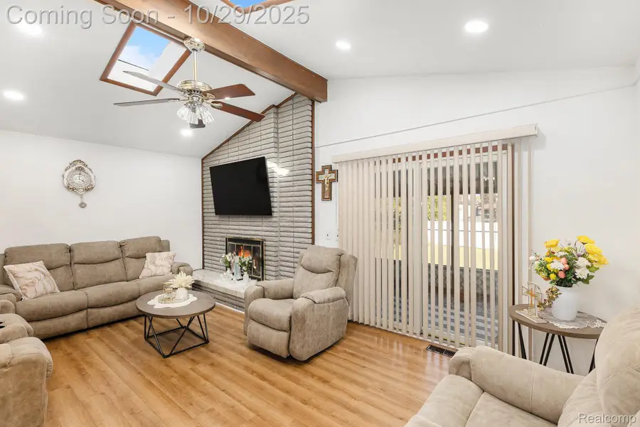 35220 Eden Park Drive, Sterling Heights, MI 48312 - Image #3