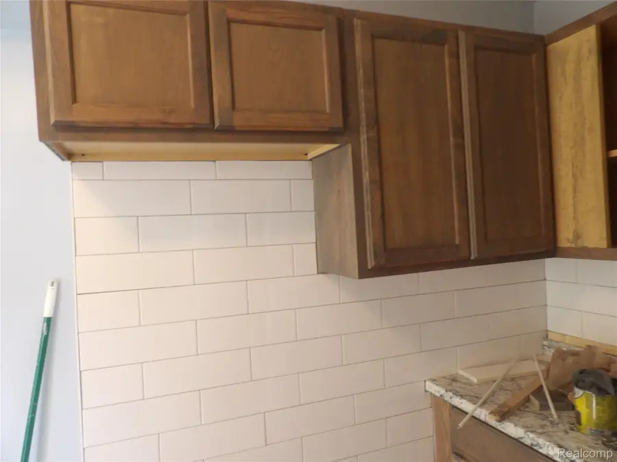 11035 Portlance Street, Detroit, MI 48205 - #3