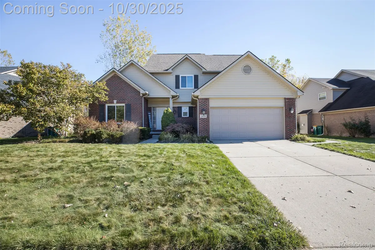 24098 Konarska Drive, Brownstown, MI 48134 - Image #1