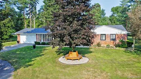 300 Sherman Court, Ortonville, MI 48462