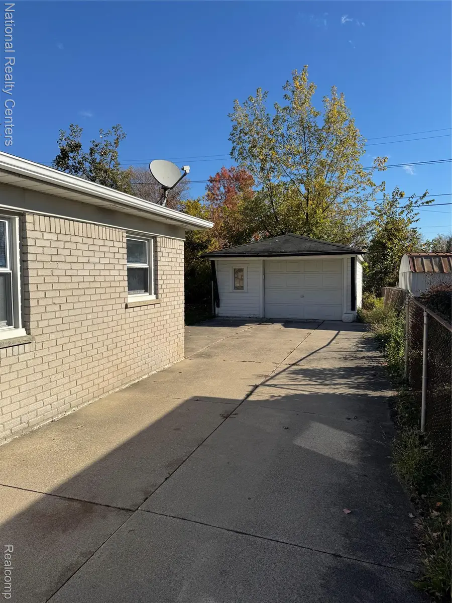 28110 Marshall Street, Southfield, MI 48076 - Image #2