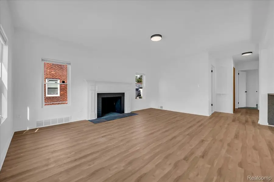 16546 Sussex Street, Detroit, MI 48235 - Image #3