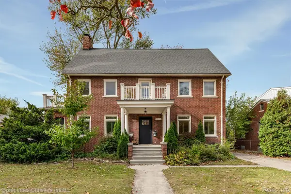 1409 Sunset Boulevard, RoyalOak, MI 48067