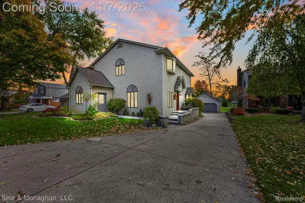 28549 Swan Island Drive, GrosseIle, MI 48138