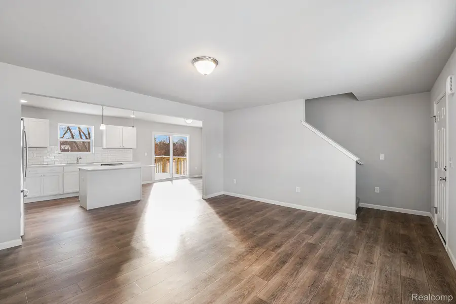 114 Forest Way, Davisburg, MI 48350 - Image #3