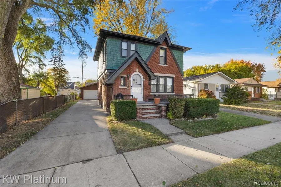 21067 Albany Avenue, Warren, MI 48091 - Image #3