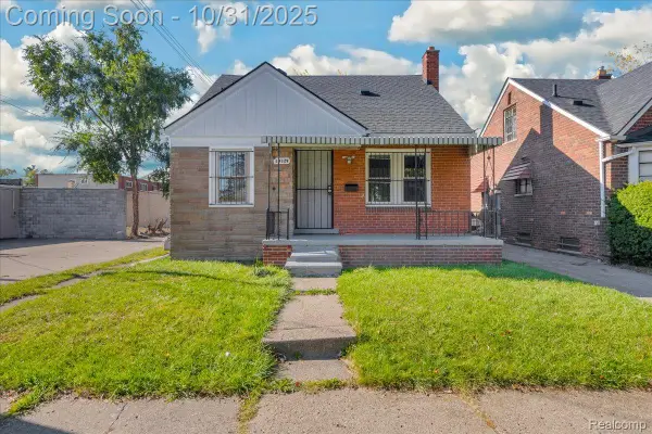 19129 Fairport Street, Detroit, MI 48205