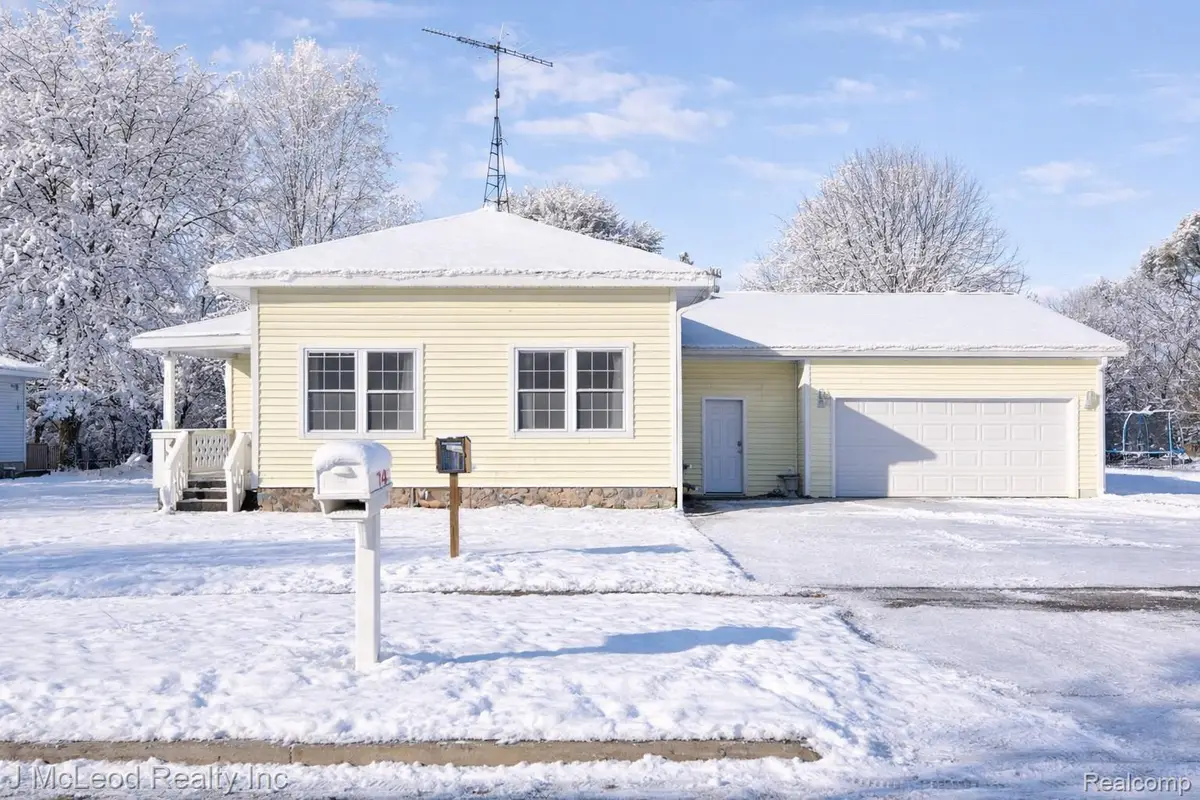 4618 Main Street, Millington, MI 48746 - Image #1