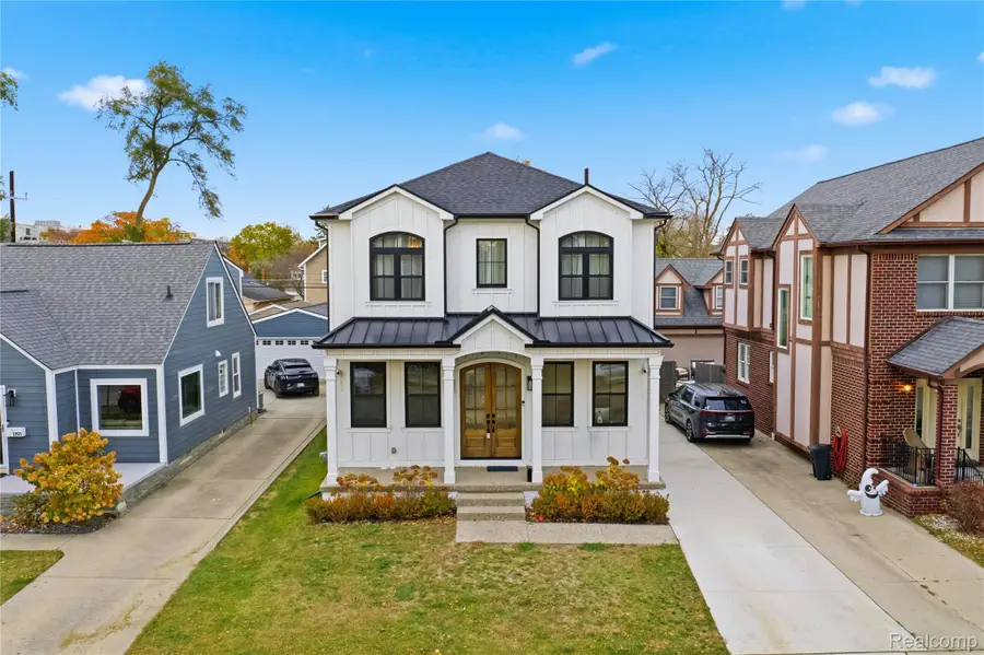 1211 E Lincoln Street, Birmingham, MI 48009 - #3