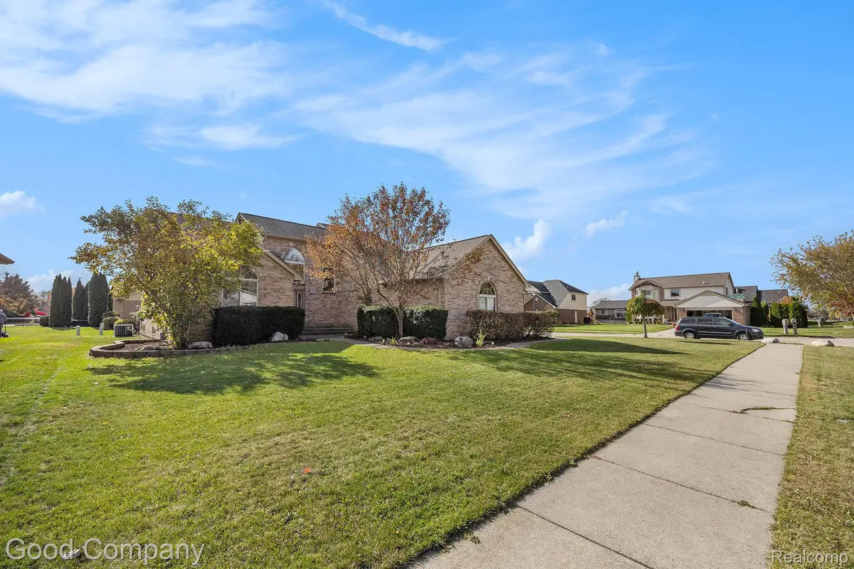 52117 Pebble Creek Drive, Chesterfield Township, MI 48047 - Image #1