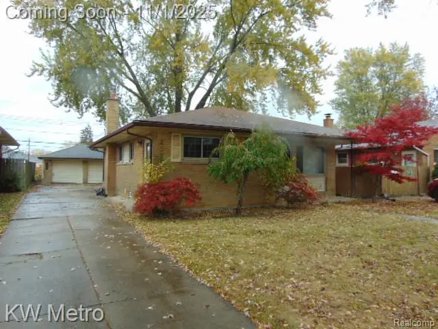 21633 Winshall Street, Saint Clair Shores, MI 48081 - Image #2