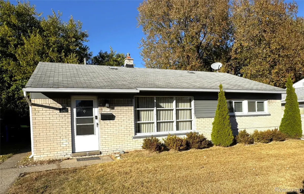 841 E Hudson Avenue, Madison Heights, MI 48071 - Image #1