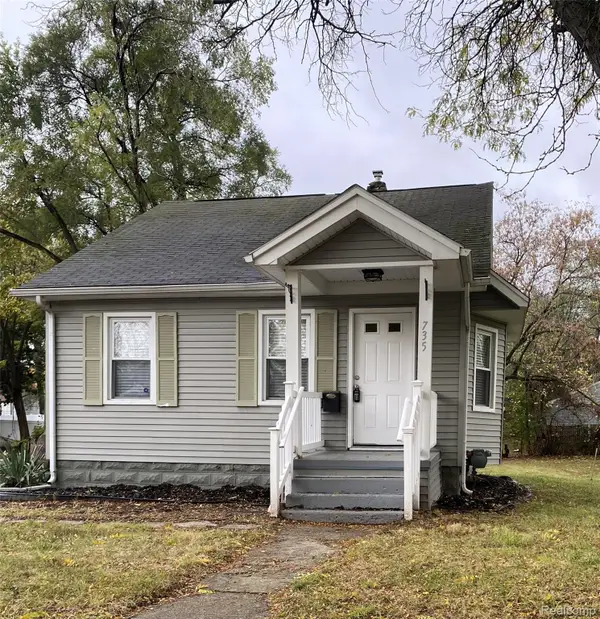 735 Cameron Avenue, Pontiac, MI 48340
