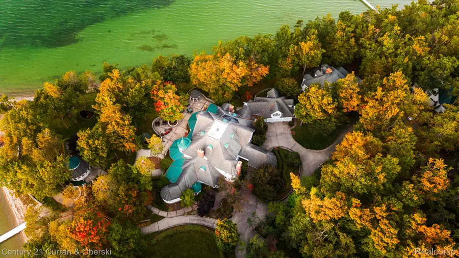 3063 Red Pine Point Drive, Mullett Township, MI 49749 - Image #2