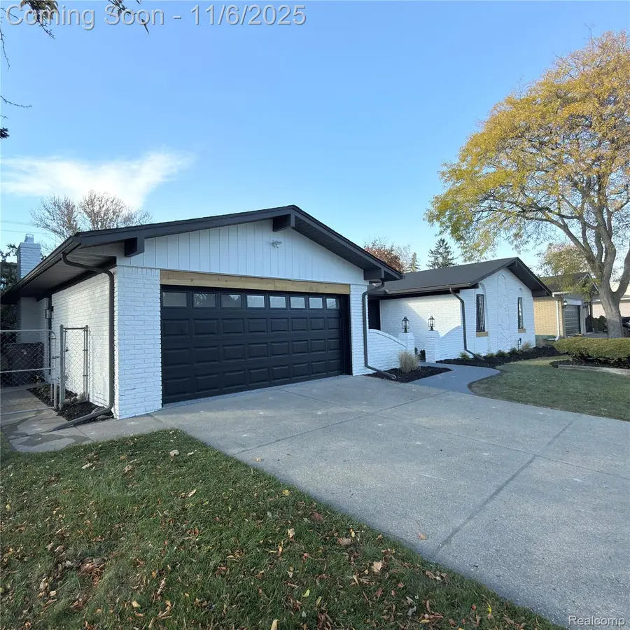 37037 Vita Marie Street, Clinton Township, MI 48036 - Image #2