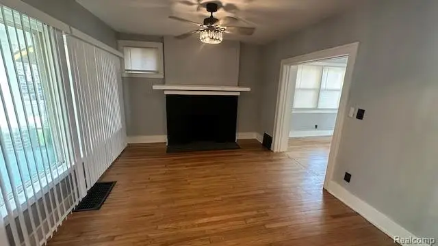 873 Algonquin Street, Detroit, MI 48215 - Image #2