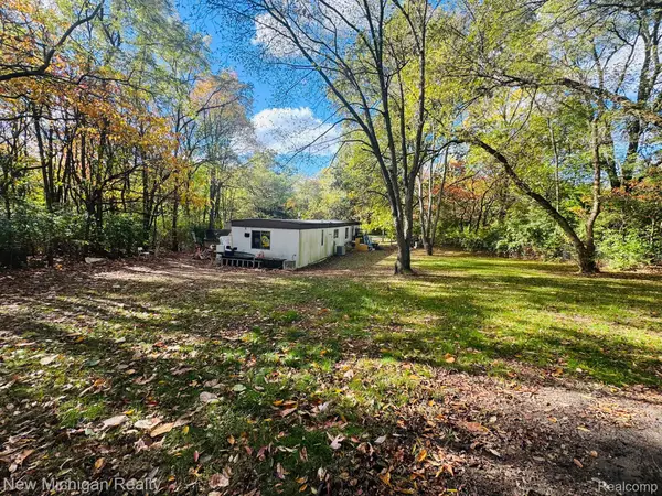 2751 West Street, Niles, MI 49120
