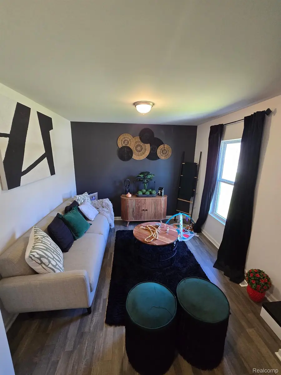 1172 Fieldstone Drive, Pontiac, MI 48340 - Image #2