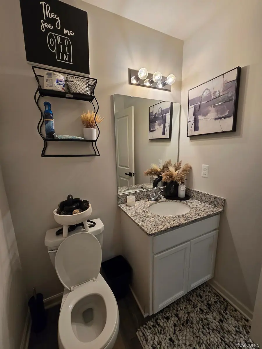 1172 Fieldstone Drive, Pontiac, MI 48340 - Image #3