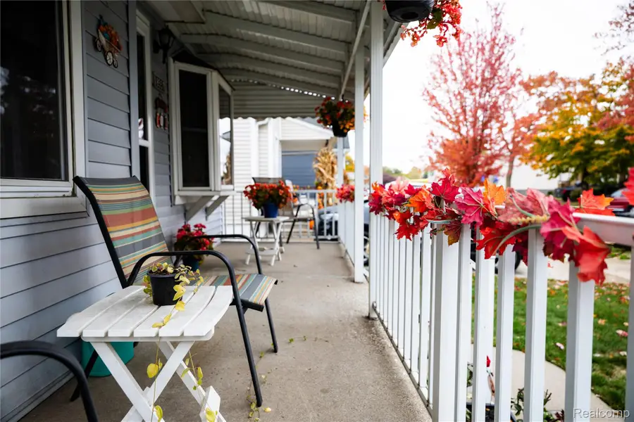 18557 Harman Street, Melvindale, MI 48122 - Image #2