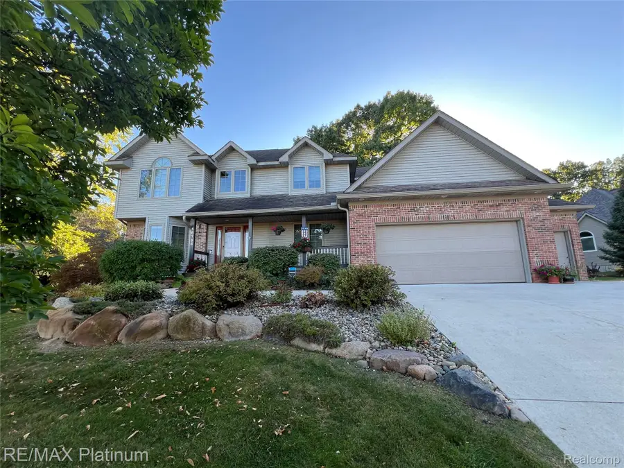16184 Pine Lake Forest Drive, Linden, MI 48451 - Image #2