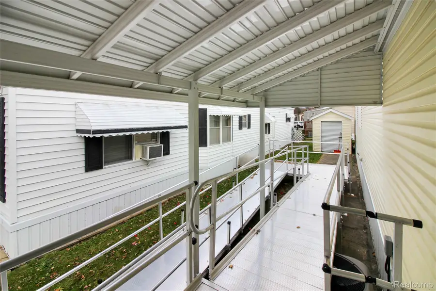 197 Jay Street, Dearborn Heights, MI 48127 - Image #3