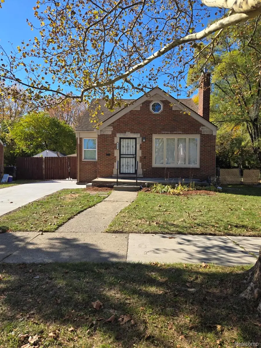 6231 University Place, Detroit, MI 48224 - Image #2