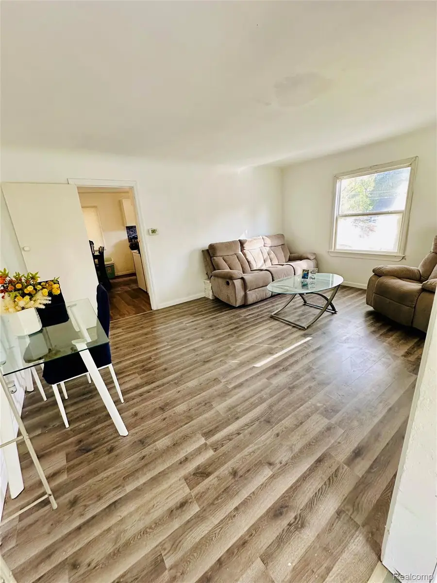 506 Green Street, Flint, MI 48503 - Image #2