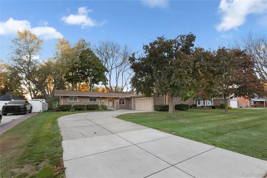 11558 Rickman Drive, Belleville, MI 48111 - Image #2