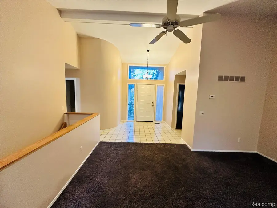 33779 Vista Drive, Farmington Hills, MI 48331 - Image #2