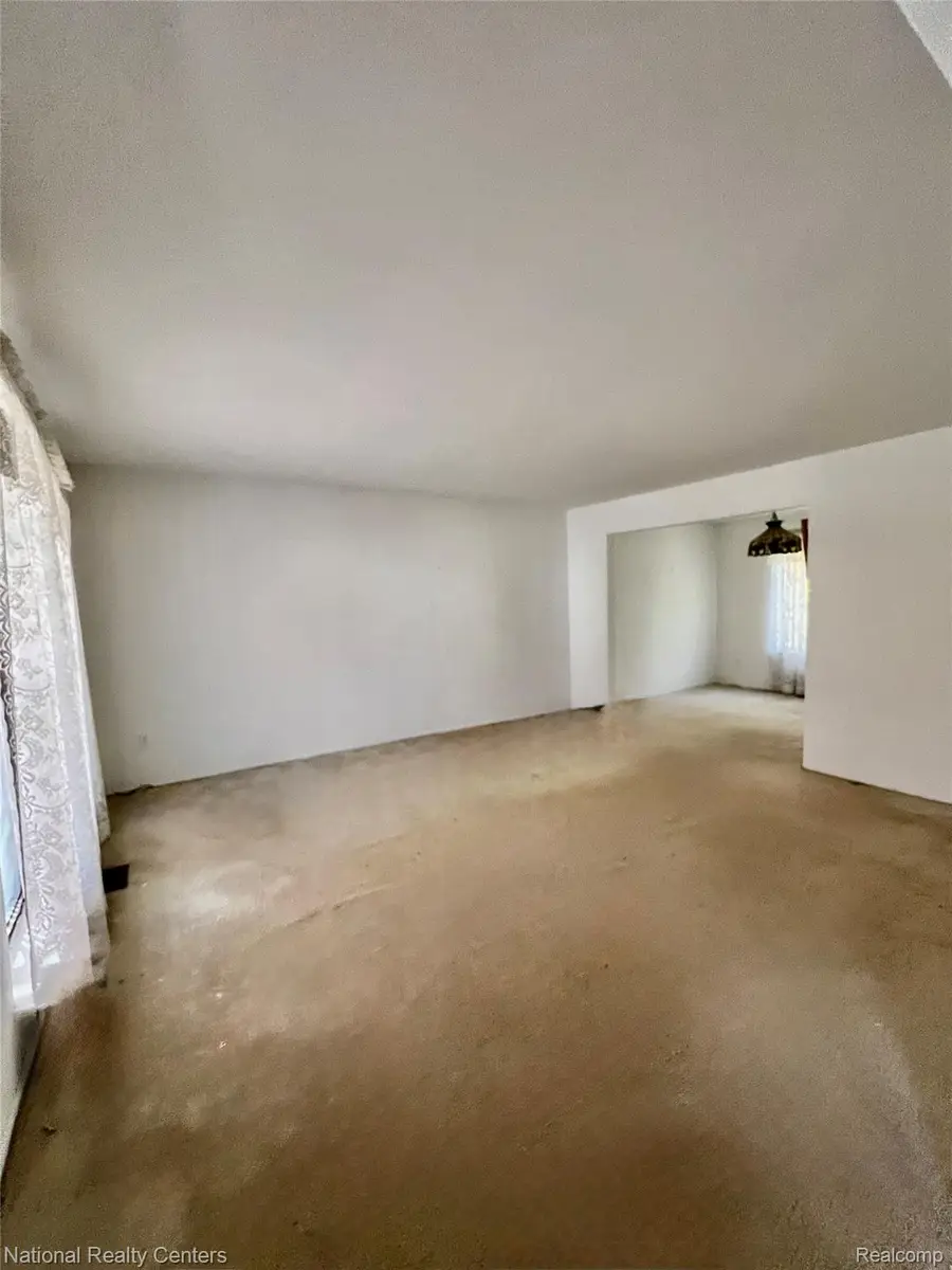 24869 Christina Lane, Novi, MI 48375 - Image #3