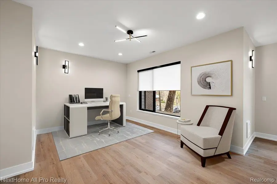 104 N Center Cove #11, Northville, MI 48167 - Image #2