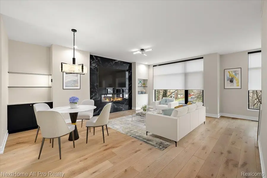 104 N Center Cove #11, Northville, MI 48167 - Image #3