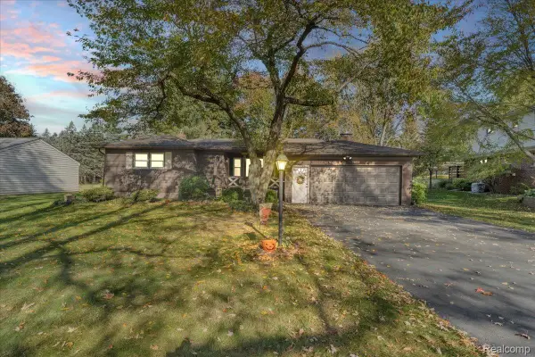 5093 Helene Avenue, ShelbyTwp, MI 48316