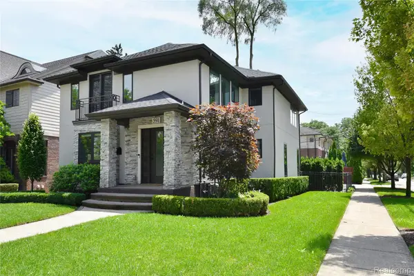 591 Wallace Street, Birmingham, MI 48009