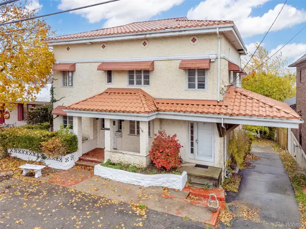 2752 Military Street, PortHuron, MI 48060