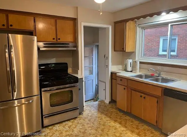 23132 Park Street, Dearborn, MI 48124 - Image #2