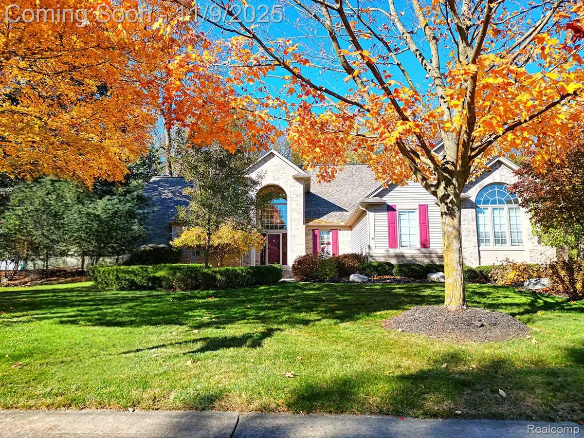 5391 Bridge Trail W, Commerce Township, MI 48382 - #1