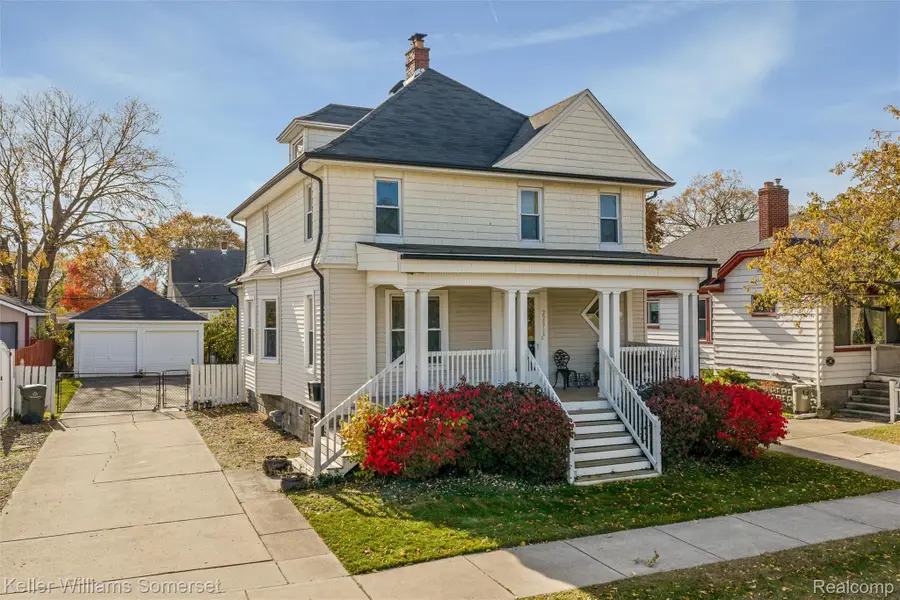 22816 Ridgeway Street, Saint Clair Shores, MI 48080 - Image #2