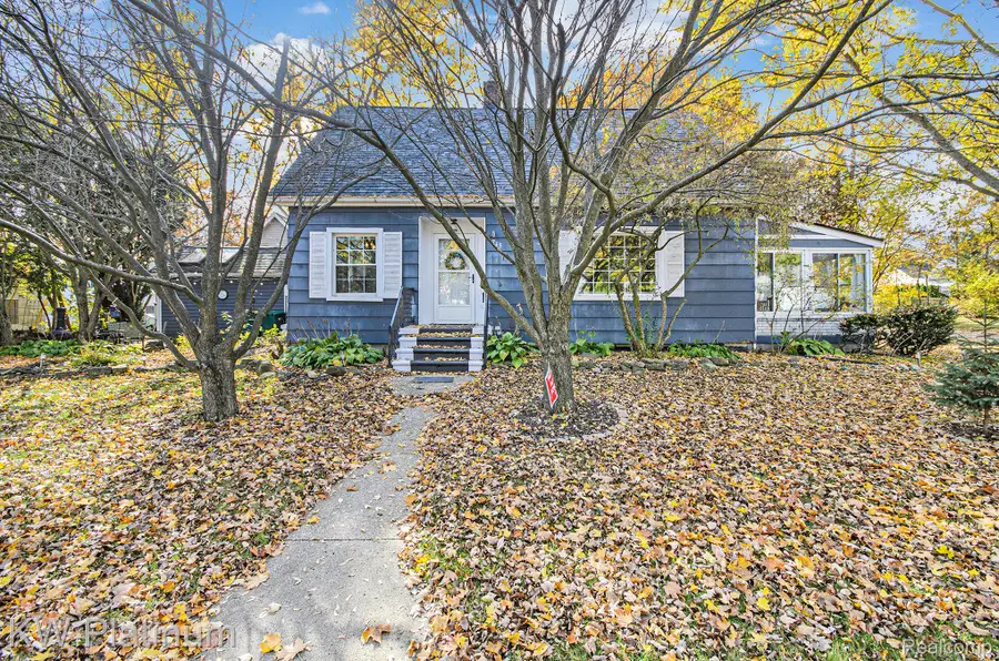 715 Thornapple Street, Saint Clair, MI 48079 - Image #3