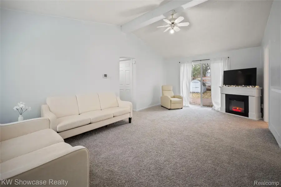 3291 Melmoor Street, Commerce Township, MI 48382 - Image #3