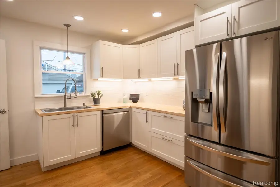 6600 Payne Avenue, Dearborn, MI 48126 - Image #2