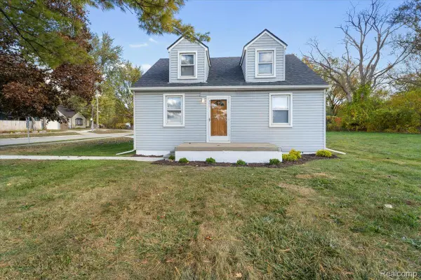 6211 Inkster Road, Taylor, MI 48180