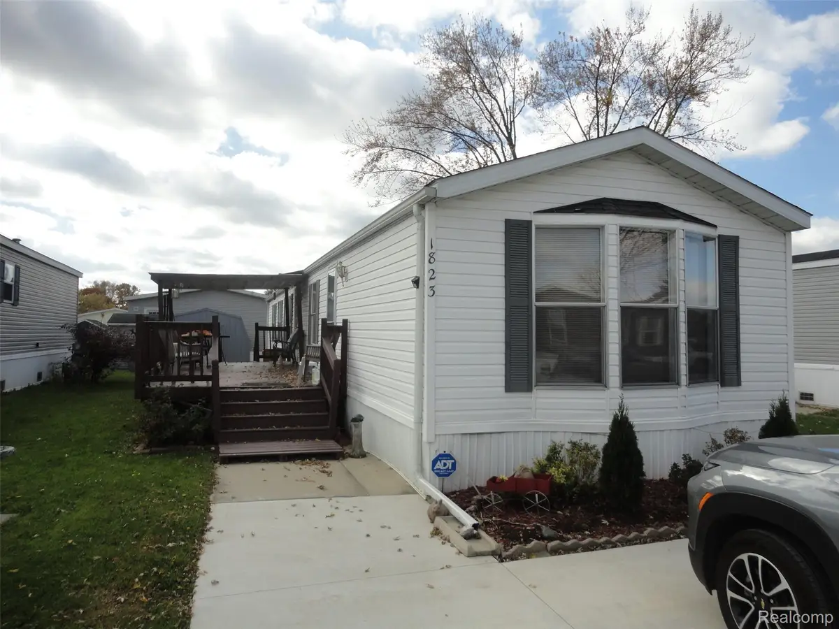 1823 Carmel, Monroe, MI 48161 - Image #1
