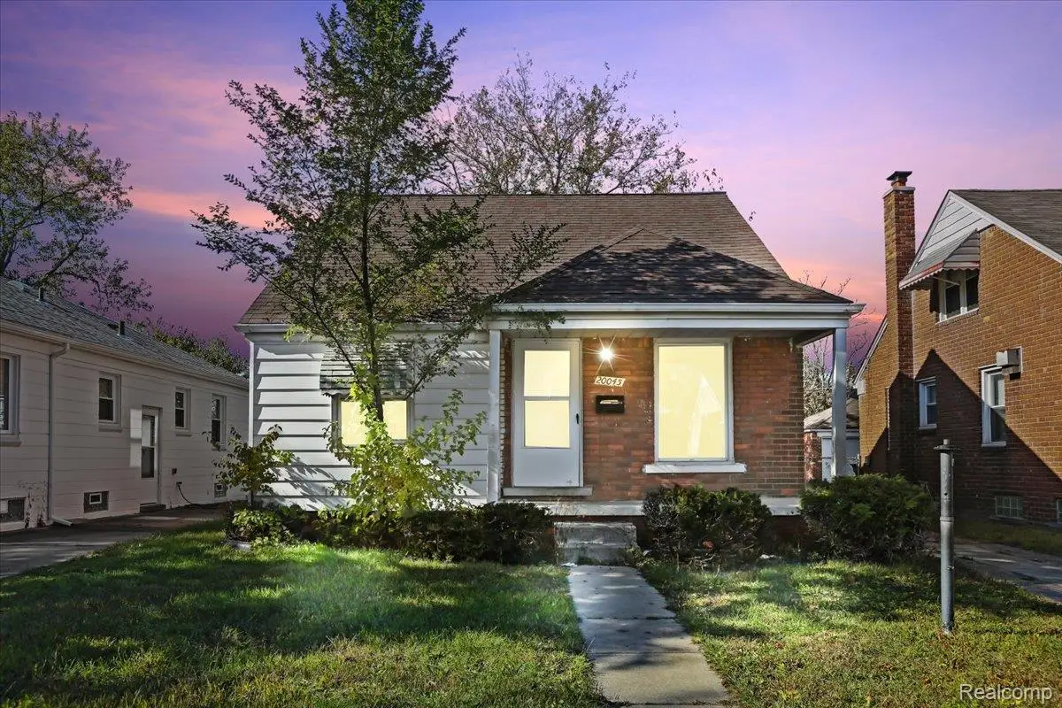 20045 Greenlawn Street, Detroit, MI 48221 - Image #1
