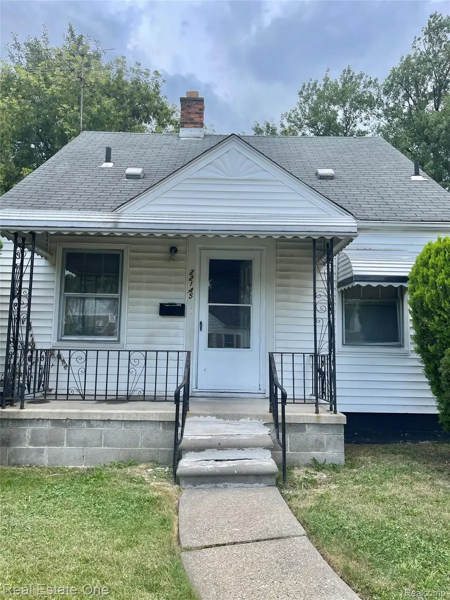 22145 Gascony Avenue, Eastpointe, MI 48021 - Image #2