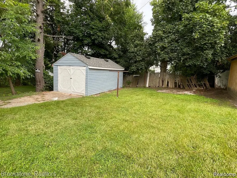 287 S Anderson Avenue, Pontiac, MI 48342 - Image #3